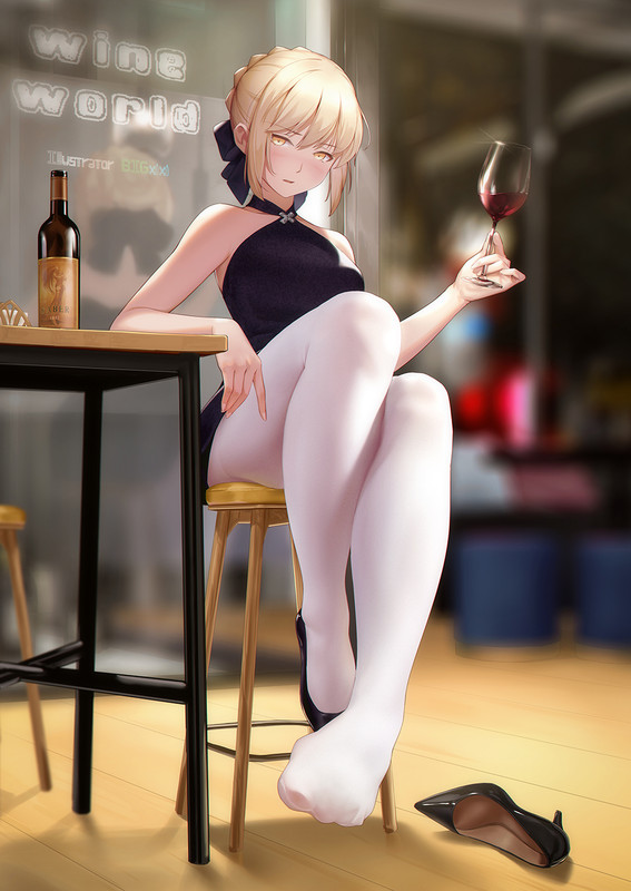 artoria-pendragon-and-saber-alter-fate-and-1-more-drawn-by-mao