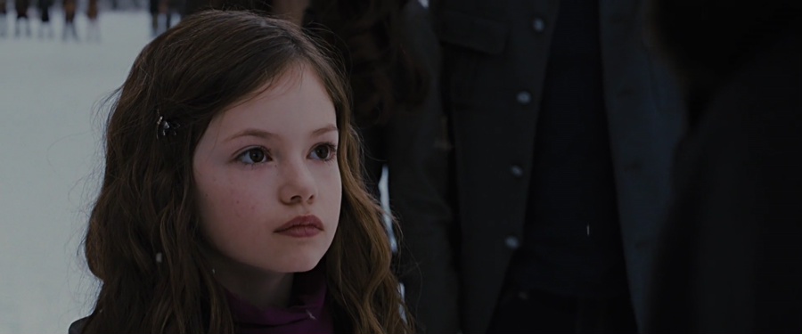 The Twilight Saga: Breaking Dawn - Part 2 2012 BluRay [Hindi + Tamil + Telugu + English] 480p, 720p, 1080p ESub Screenshot