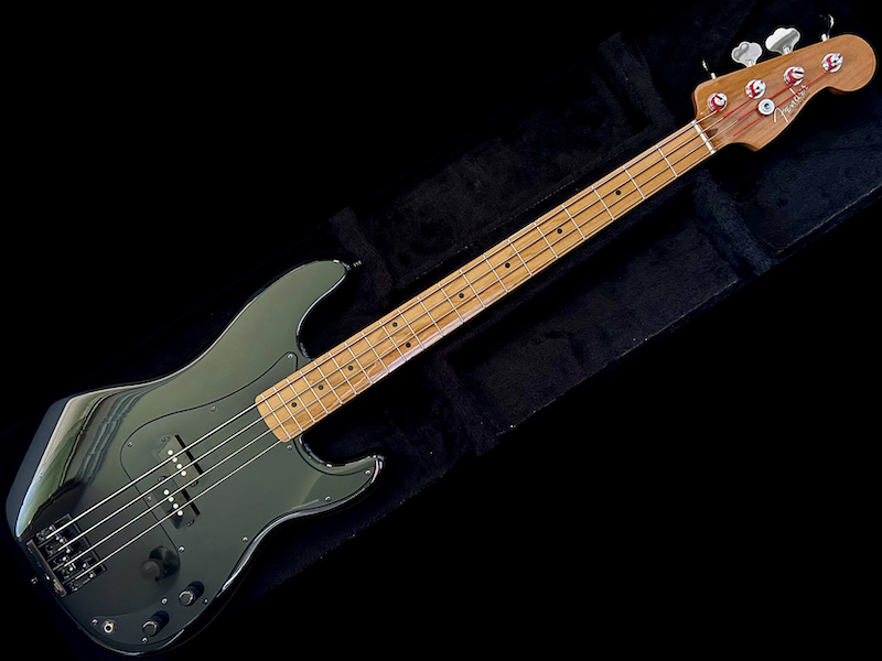 JAZZigo - Parte 4 Fender-PBass-RW