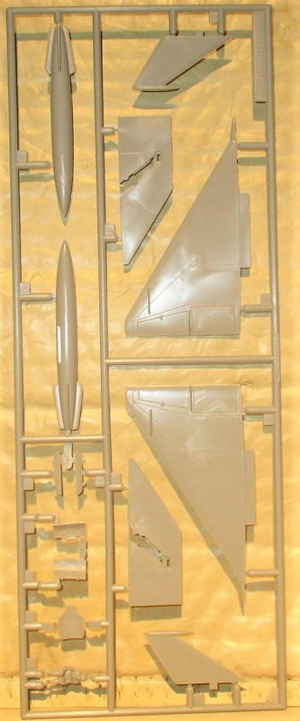 Academy MiG-21 sprue02