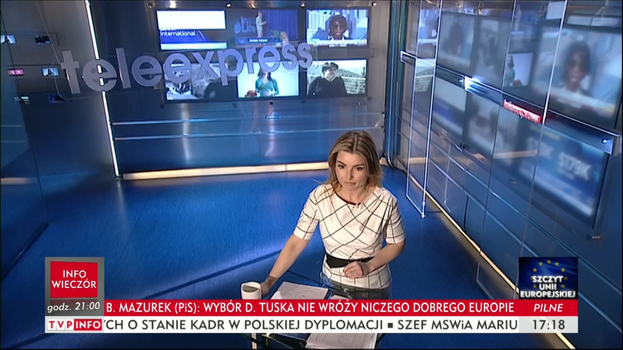 TeX Extra (Fragment) - Czw, 09.03.2017.mts_snaps