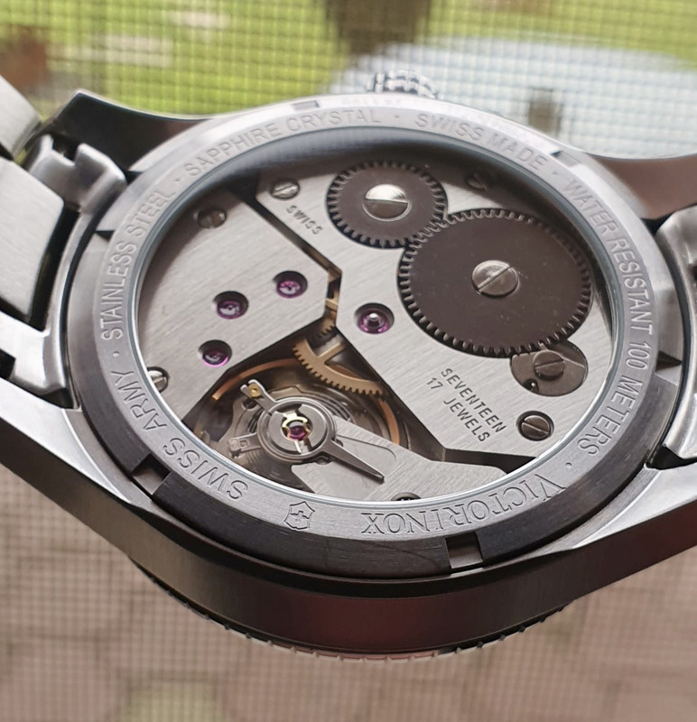 4A2C12DD-5AD5-46F1-BBB8-96E33F9ABC7A