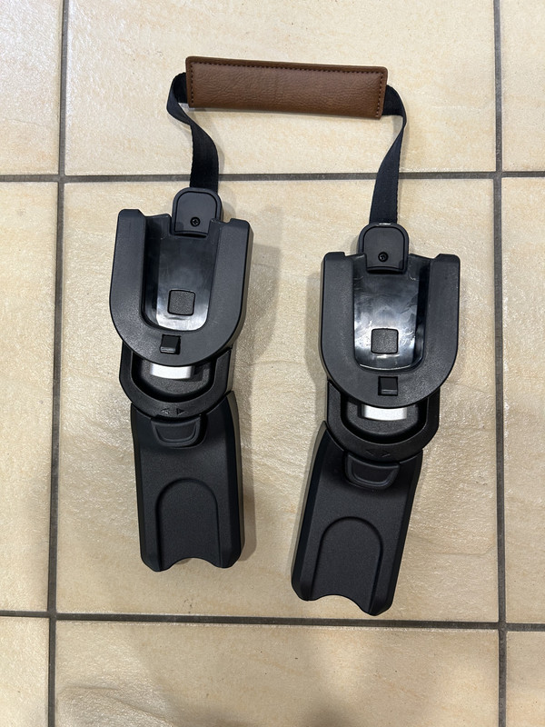 7370DDCA-A9C5-4AF8-B451-C0B03B819AD2