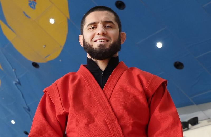 Фьодор Емеляненко: Радвам се, че Ислам Махачев стана посланик на самбото