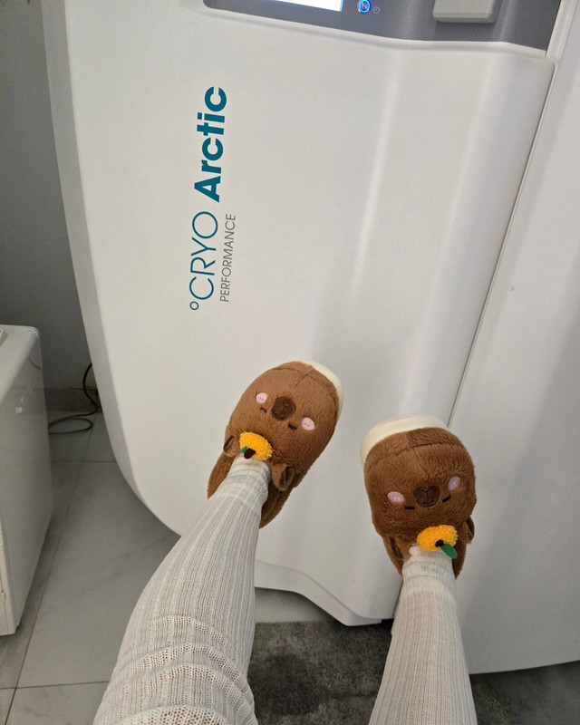 chomismaterialgirl-1725243796-3447917325776002479-4275583