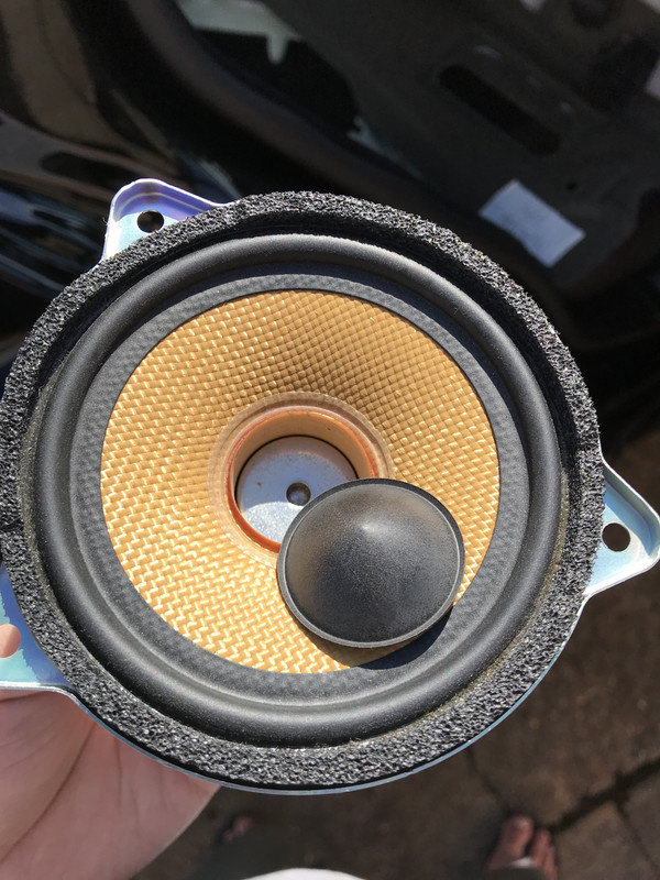 2BEB0713-2EEC-4FE7-8A04-A1071A853115