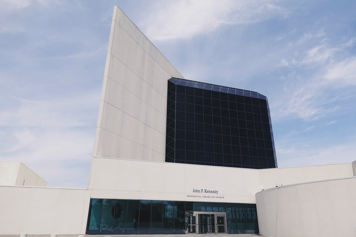 JFK-Library.jpg