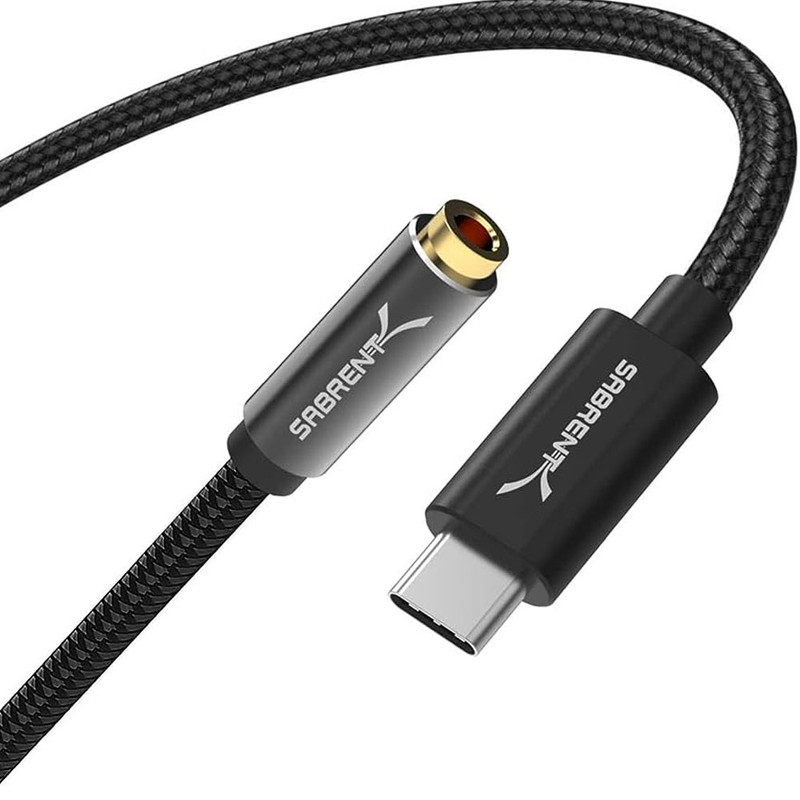 Adaptador Sabrent de USB-C a jack de audio 3.5mm.