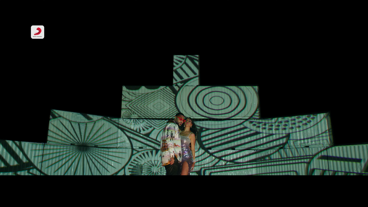 badshah-song-with-mrunal-thakur-hot