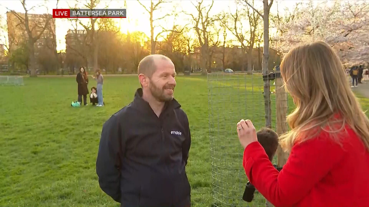 BBC London News_20230404_18301855.ts_snapshot_22.47.365