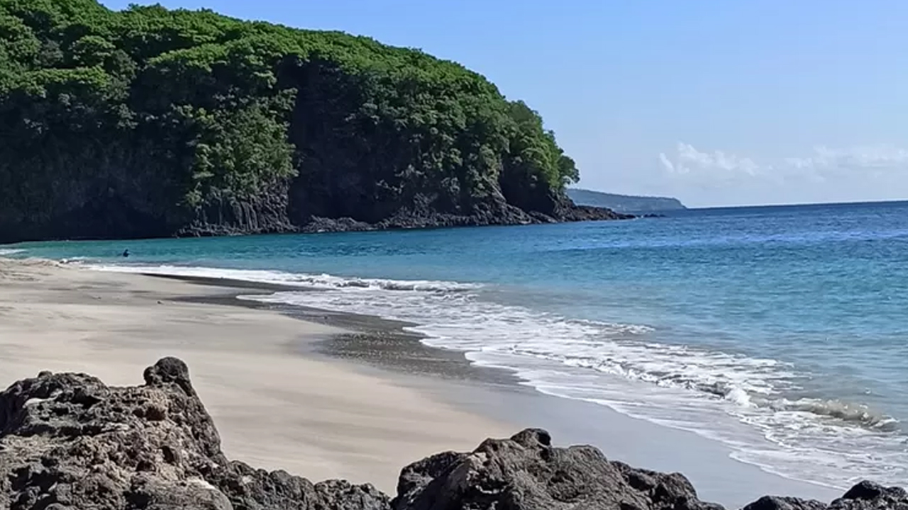 Virgin Beach, Wisata yang Wajib Dikunjungi di Bali