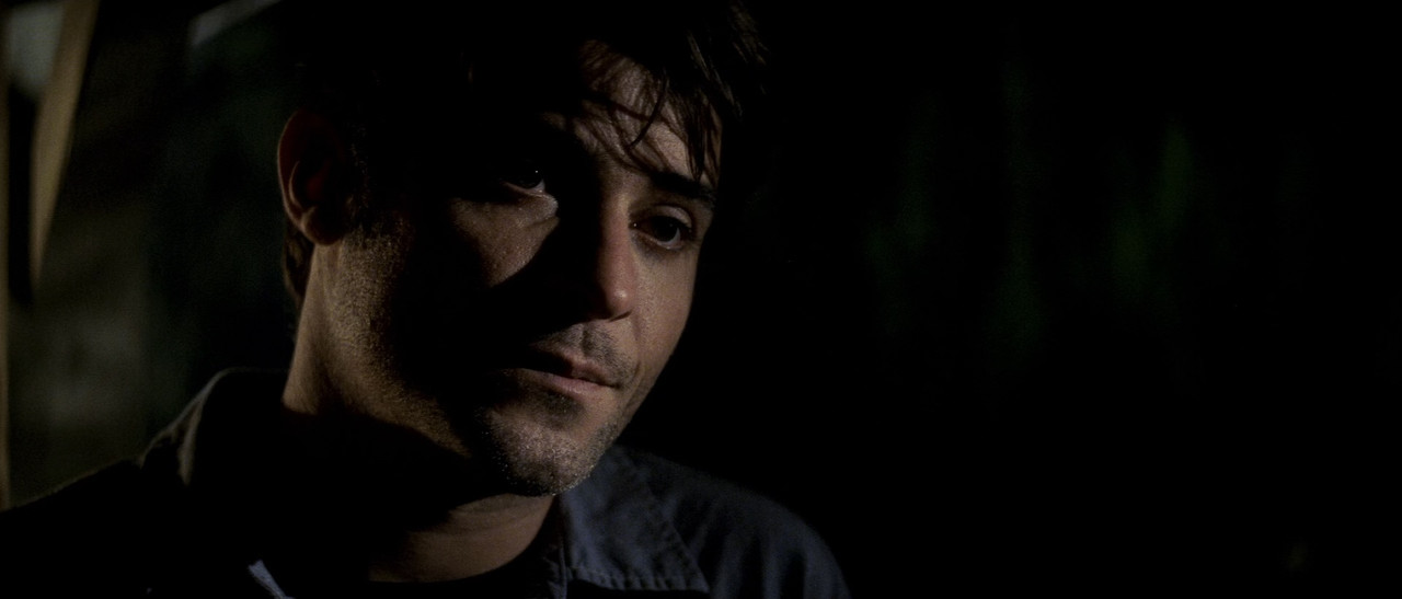 Elektra (2005) DC.mkv_snapshot_00.28.59_[2018.03.18_11.53.19]