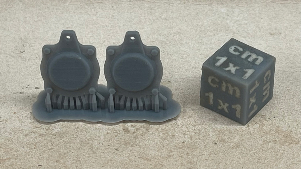 Pokrywy-maznic-25TN-80VM-typ-1-2-szt-1-25