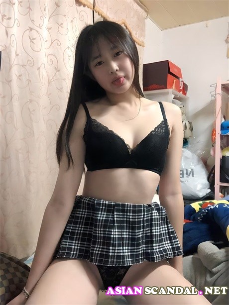 Asian-Scandal2025-4442