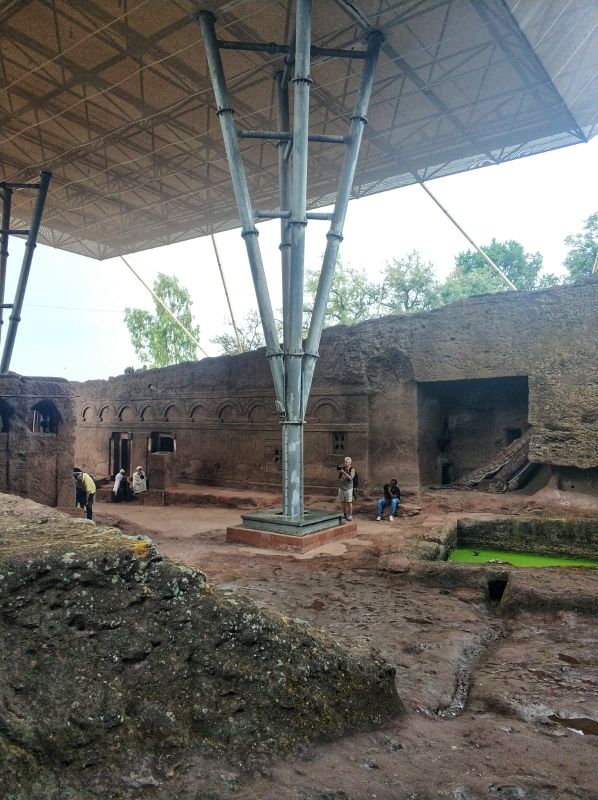 Día 13 (18 octubre, jueves, 2018): Gondar – Lalibela - Etiopía. Tribus del sur, iglesias del norte y mucho mas (3)