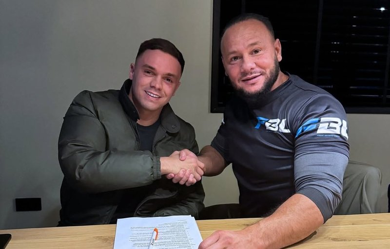 Мохамед Джарая подписа с организацията Fight Beyond Limits