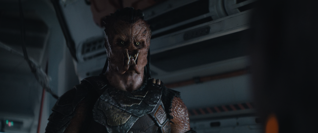 Predator Badlands 2025 MA WEBRip SDR 10Bit 1440p DDP5 1 Atmos HEVC 3Li mkv snapshot 00 54 34 250