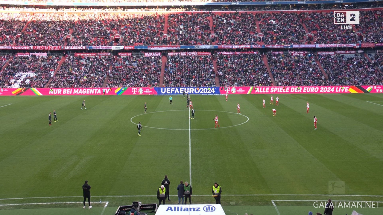 01-21_14-40-00_DAZN 2 FHD_FC Bayern München vs Werder Bremen.ts_snapshot_00.50.24.466