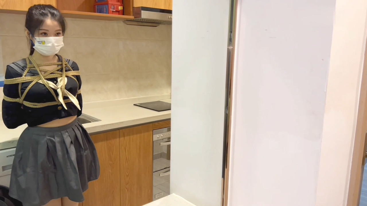 Lamu原创 思思为你倾力打造爆款唯美绳艺.mp4_20230911_094133.414