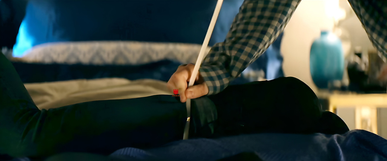 Kathryn Prescott 2 - Tell Me A Story S02EP4