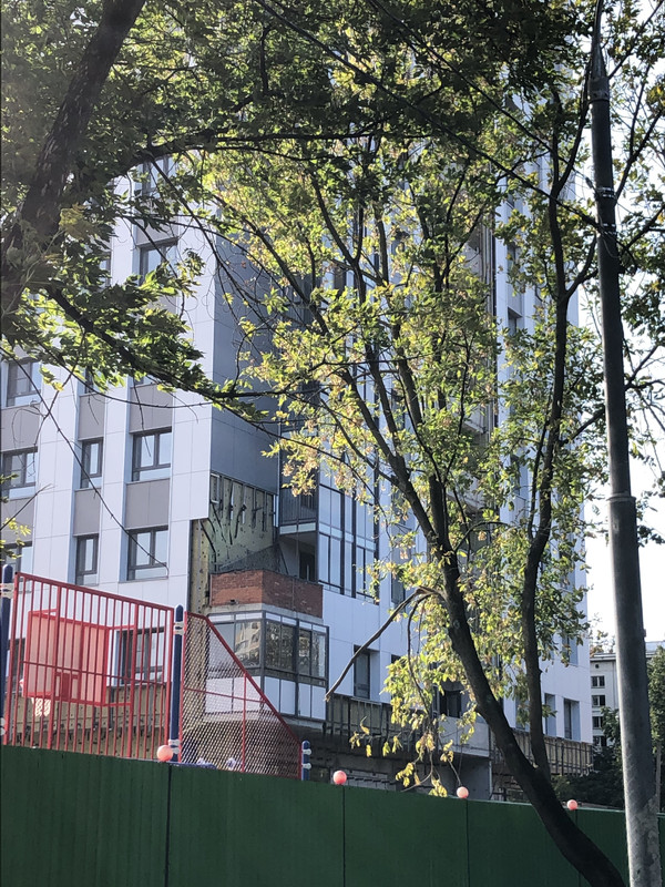 0E40C7BA-5167-4896-9616-B083D96759D6