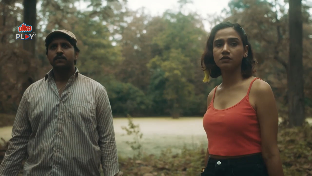 Tapak 2025 WebRip [Hindi] 480p 720p ESub Screenshot