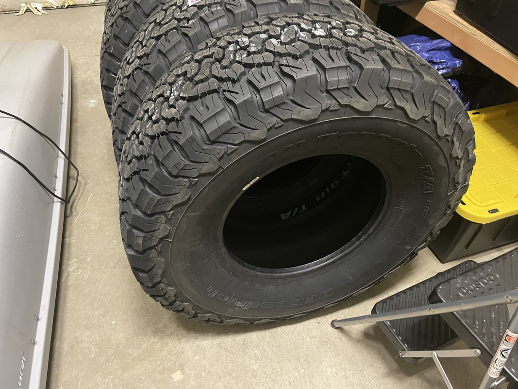 330BF7F1-7CF0-48BE-852B-C5C3E08707DF