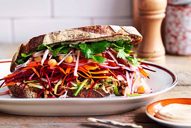 Da haben wir den Salat Veggie-Klappstulle