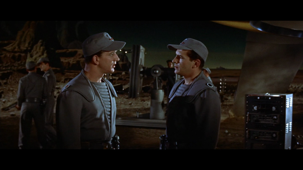 vlcsnap-2018-04-19-20h03m21s156