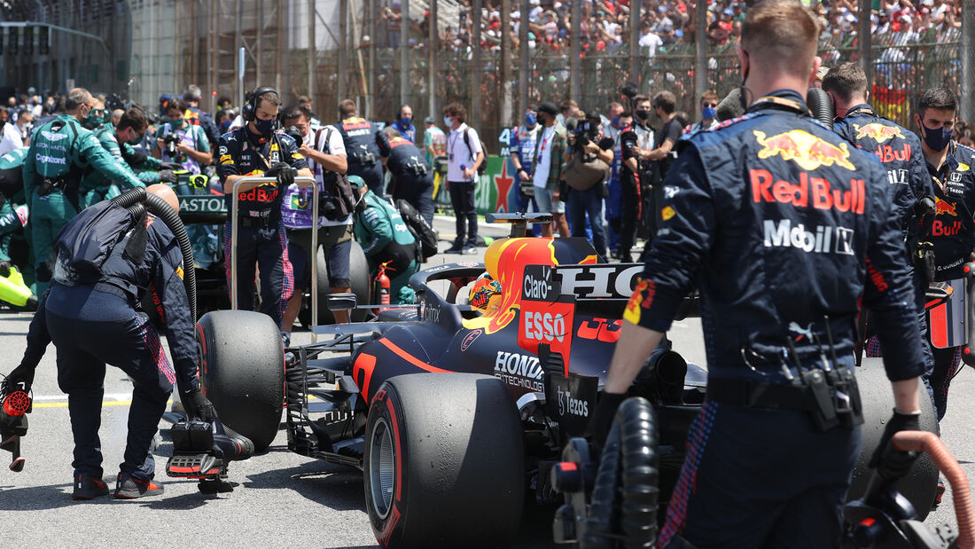 Max-Verstappen-Red-Bull-GP-Brasilien-2021-Sao-Paulo-Rennen-169Gallery-45dd1a40-1850172