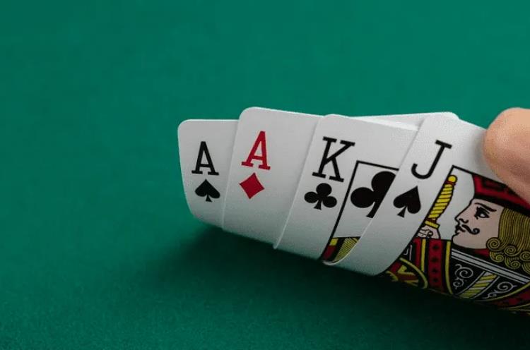Conozca los distintos tipos de póquer y elija el más adecuado para usted Poker-2