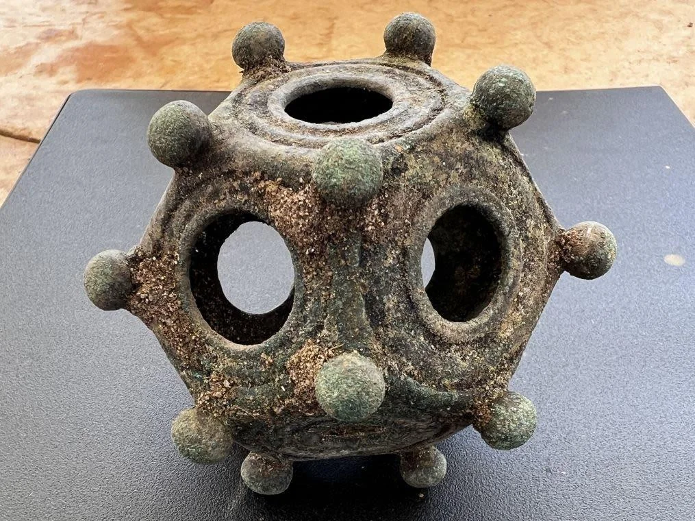 roman-object