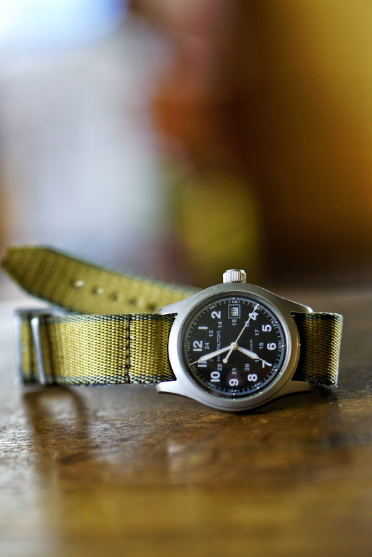 Hamilton Khaki Field Mecanico - acrolyu