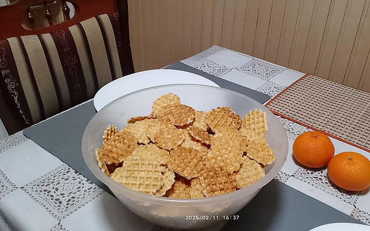 https://i.postimg.cc/J0Gp2kPg/staller-20250211.jpg