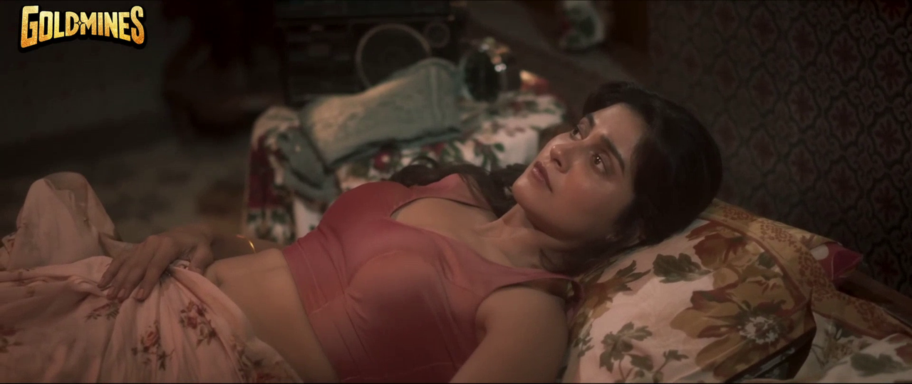 [Image: vlcsnap-2025-09-11-18h00m21s207.png]