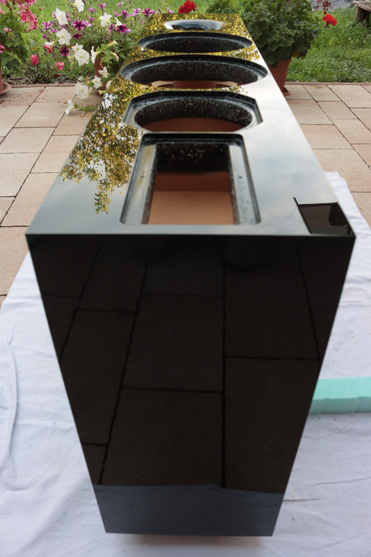 [Image: IMG-9933.jpg]