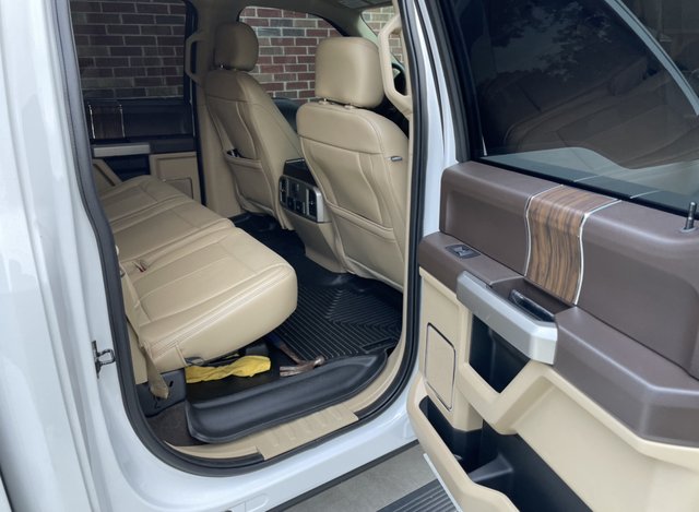 E087D8D6-6D4A-4D3F-8DE7-D6D864290D5A_1_201_a