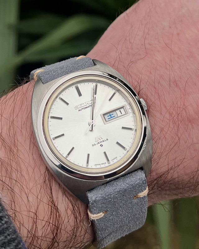 Postez vos Seiko vintage - tome 3 - Page 16 F28-F598-F-3-E69-45-E6-9-C21-EA990-B9-B7301
