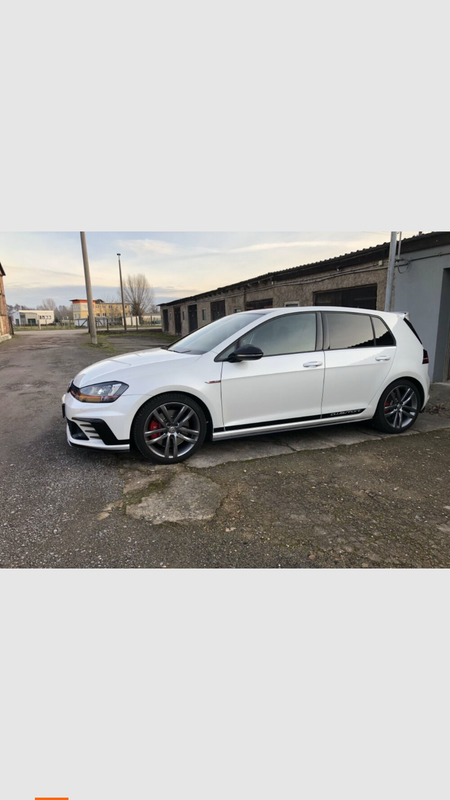 A68211BB-7717-4B0D-92A2-68227252E7B5