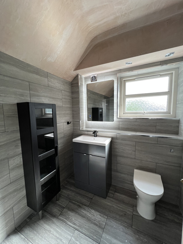 06490FA0-438B-432E-8B97-3979924FA2A3