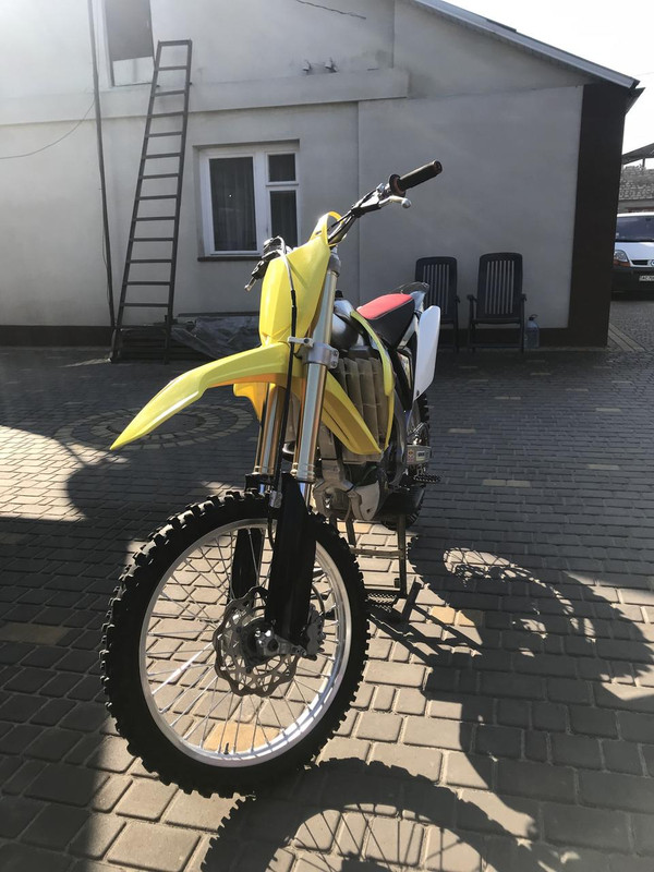 42998BDE-BA41-4B18-8FC9-BDBE60EB91A6