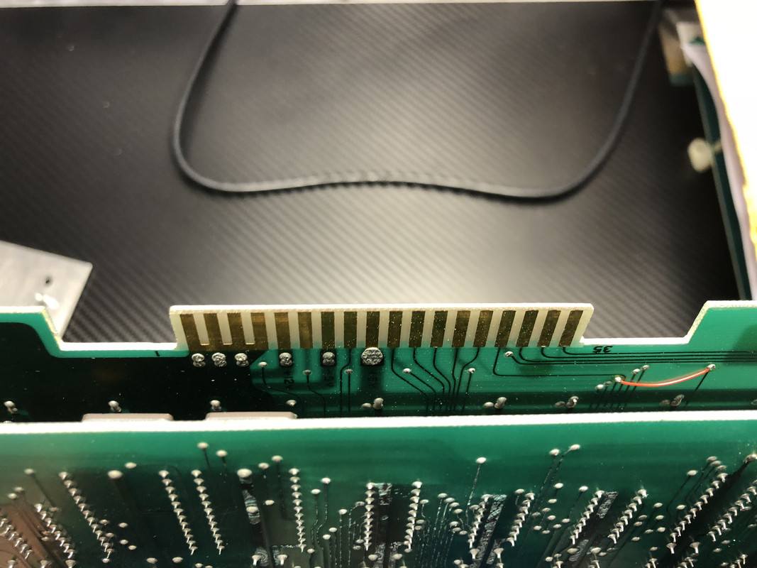 C63E3E82-0C16-4F69-8CB0-926F5052E98F