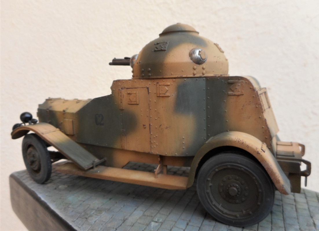 Vickers Crossley  (5)