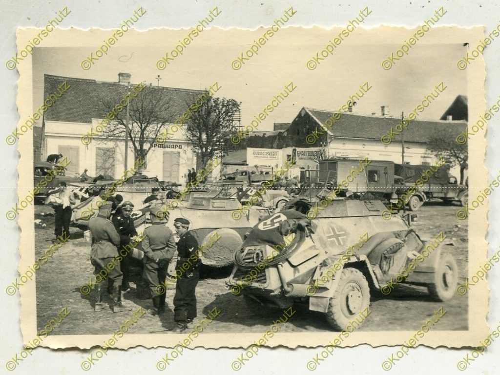 Foto, Wehrmacht, Panzerspähwagen, Besprechung nach der Drina, Kr
