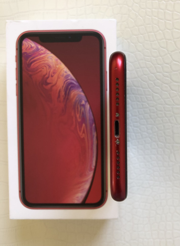 7521B8D2-63AF-456D-B218-18659472F4E6