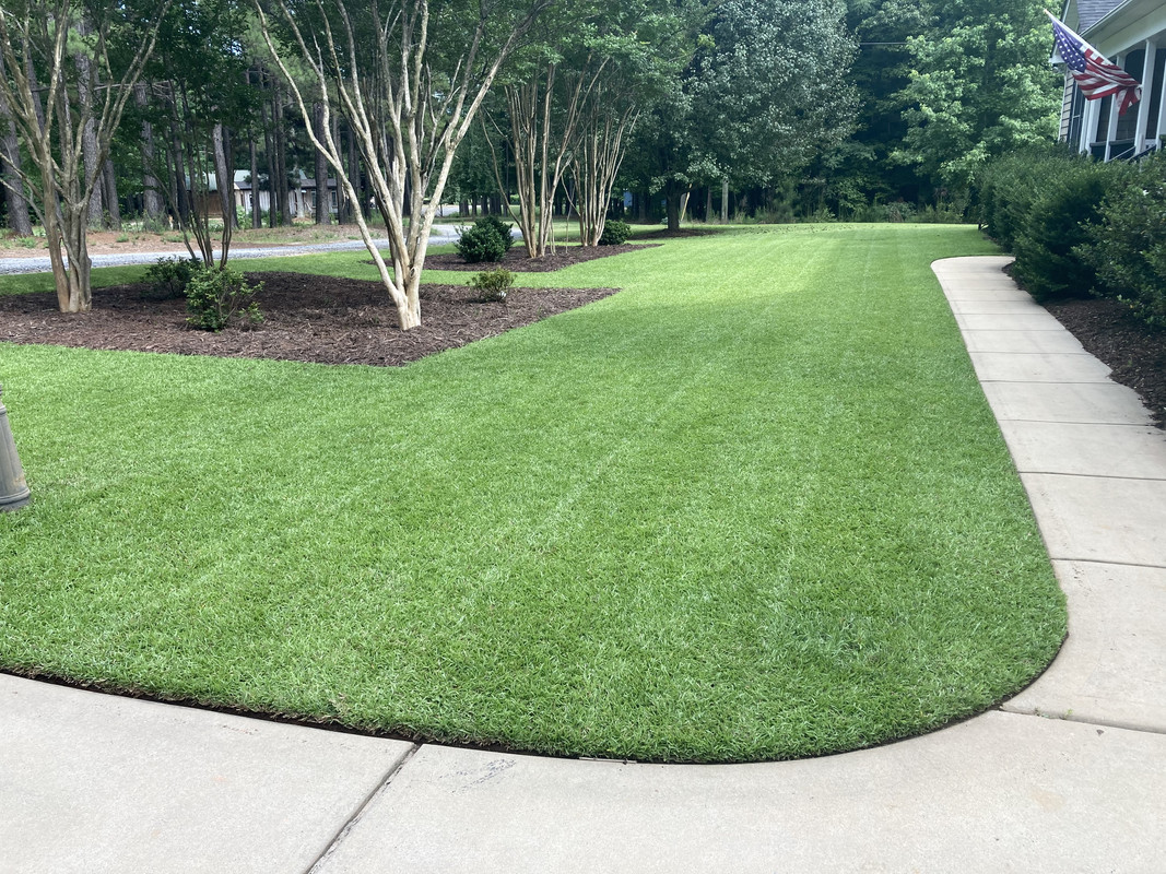 EAD539CD-0B1B-43D0-AA74-CD448081D909