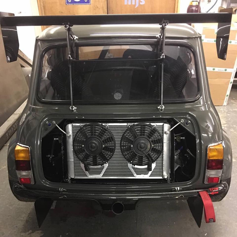 36996317_2238899682803215_3199123772158246912_n