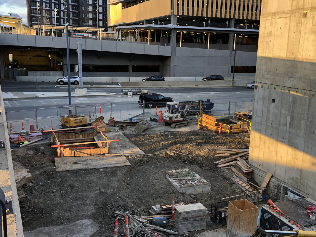 B86CB720-A900-4659-8376-ED727063F9C3