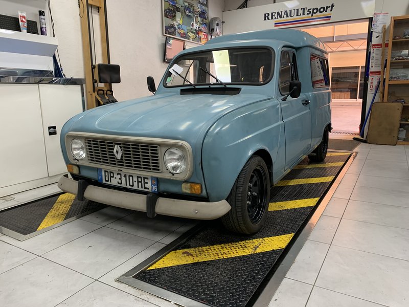 FE107D5E-3A7C-4558-951A-C9A41DE9E8F1