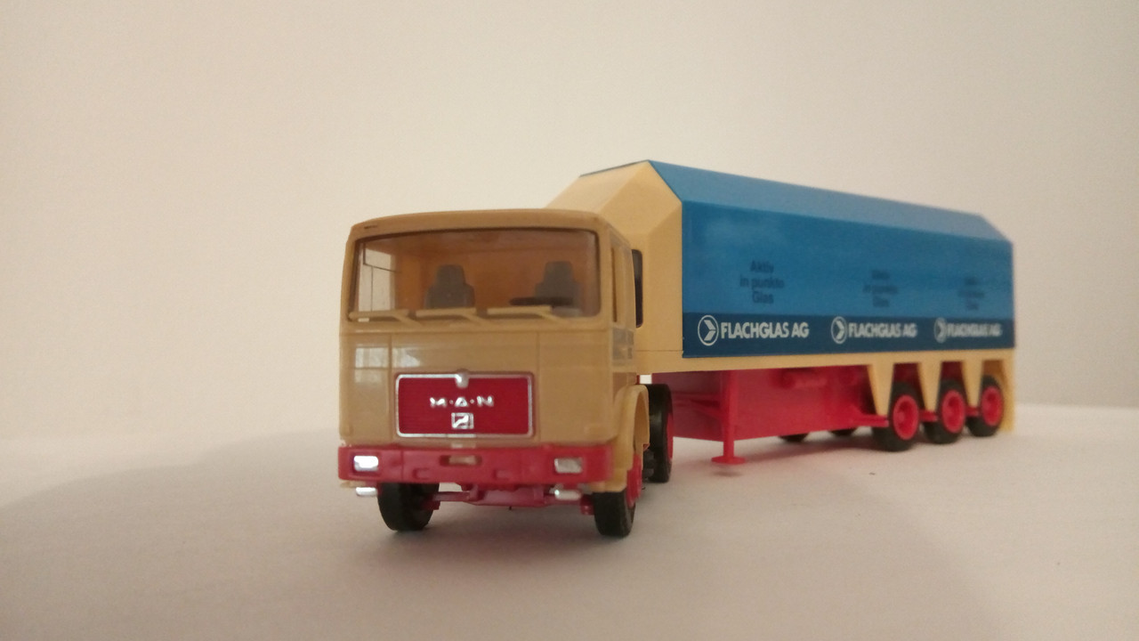 Macht (7878)